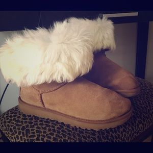 Ugg Valentina boots